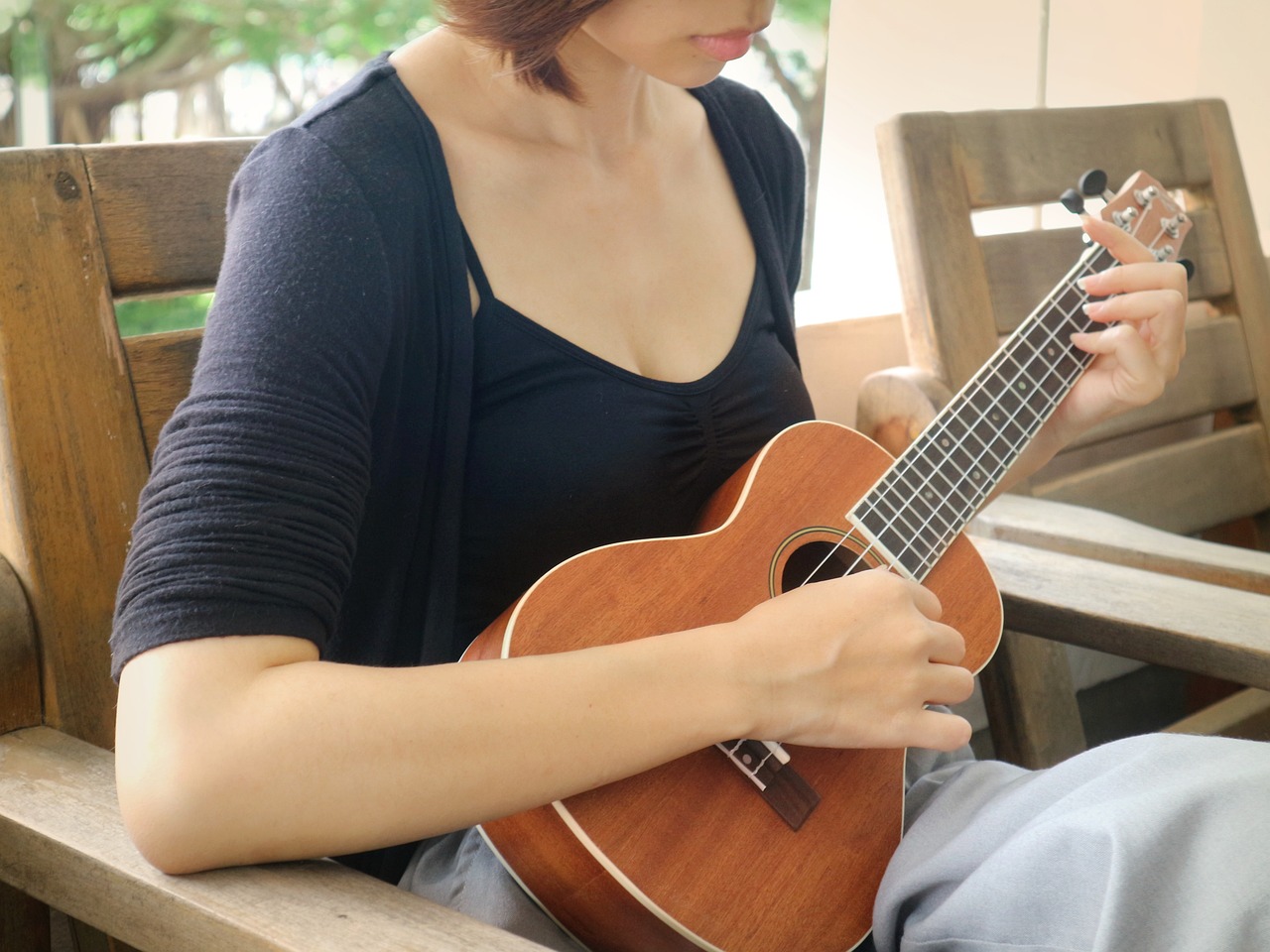 classical guitar classes